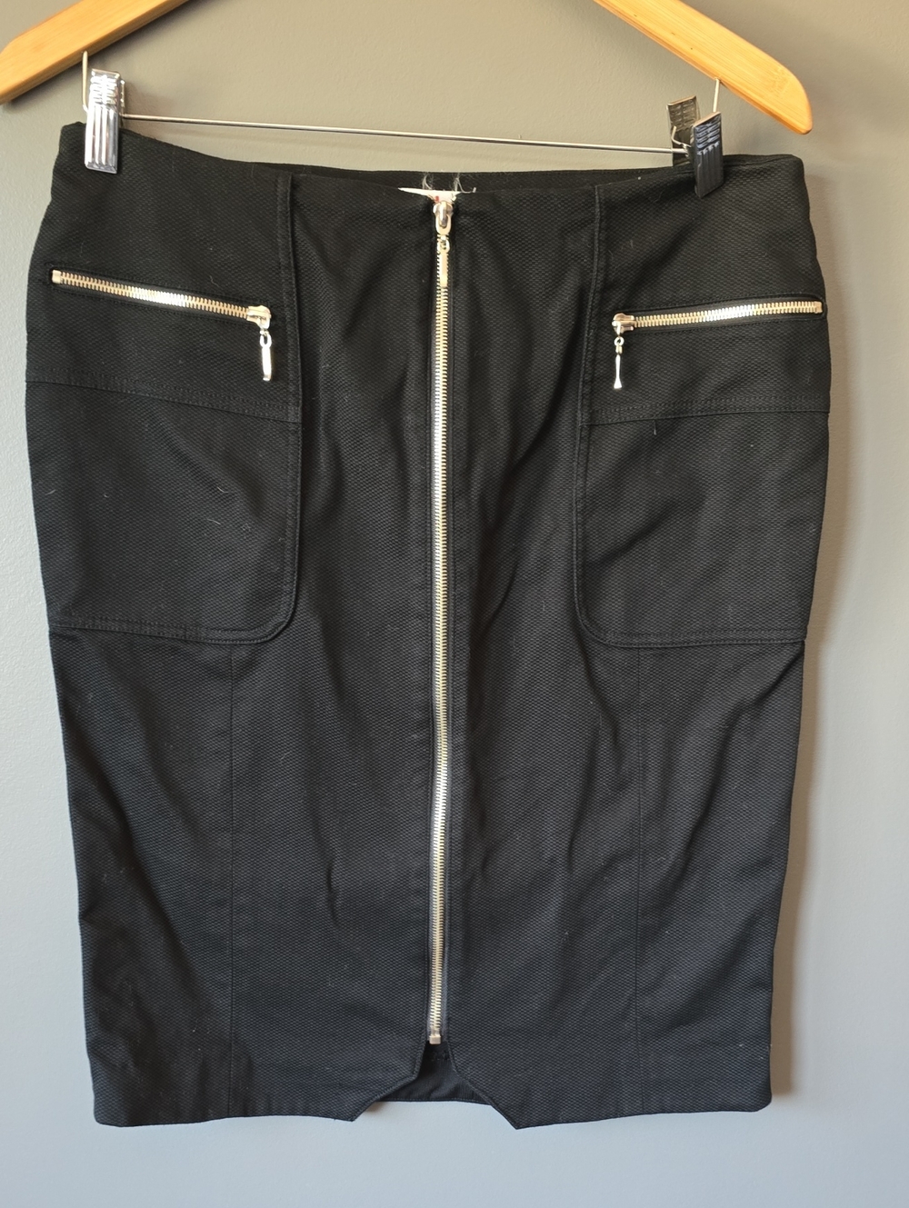 VINTAGE Black Zip-Front Pencil Skirt